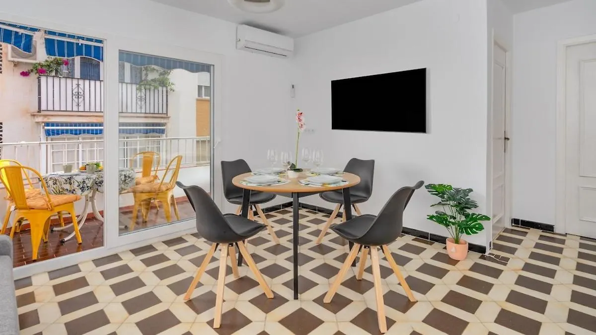 Seabreezegetaway Oldtownliving Daire Fuengirola