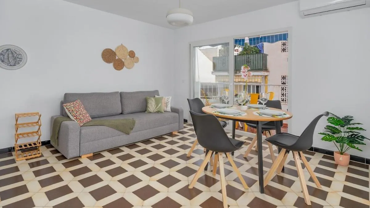 Seabreezegetaway Oldtownliving Daire Fuengirola 0*,