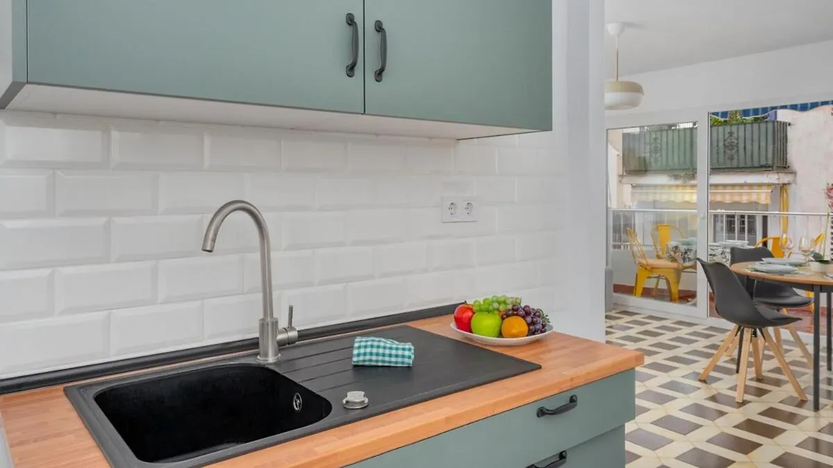 Seabreezegetaway Oldtownliving Daire Fuengirola